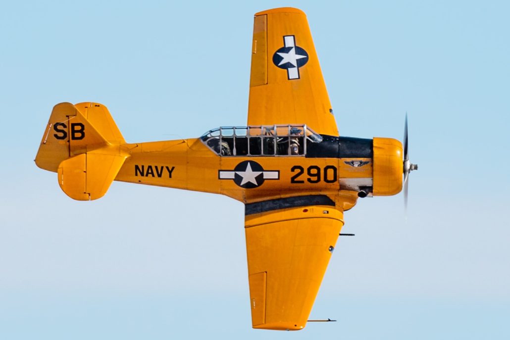 SNJ Texan Airplane Rides - Wings Over Camarillo