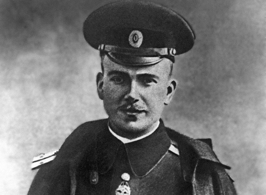 Pyotr Nesterov 